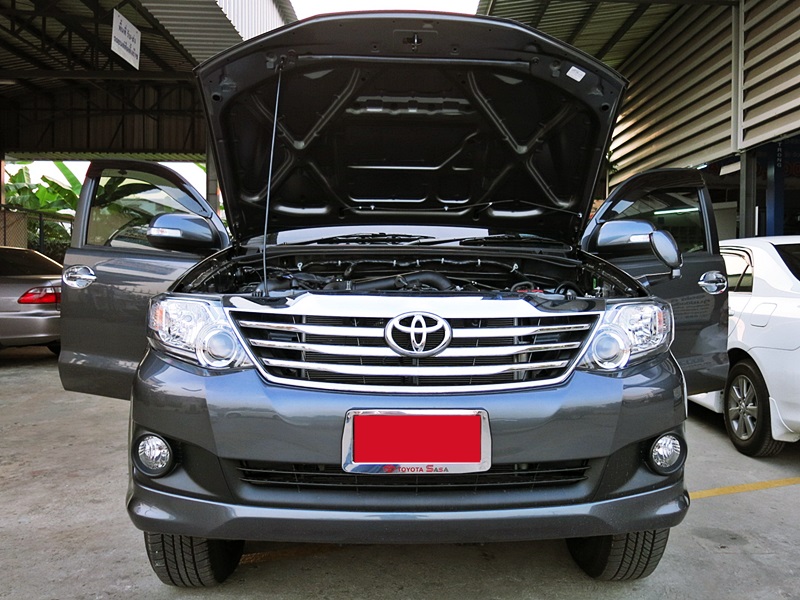 TOYOTA FORTUNER 2.7 ติดแก๊ส LPG