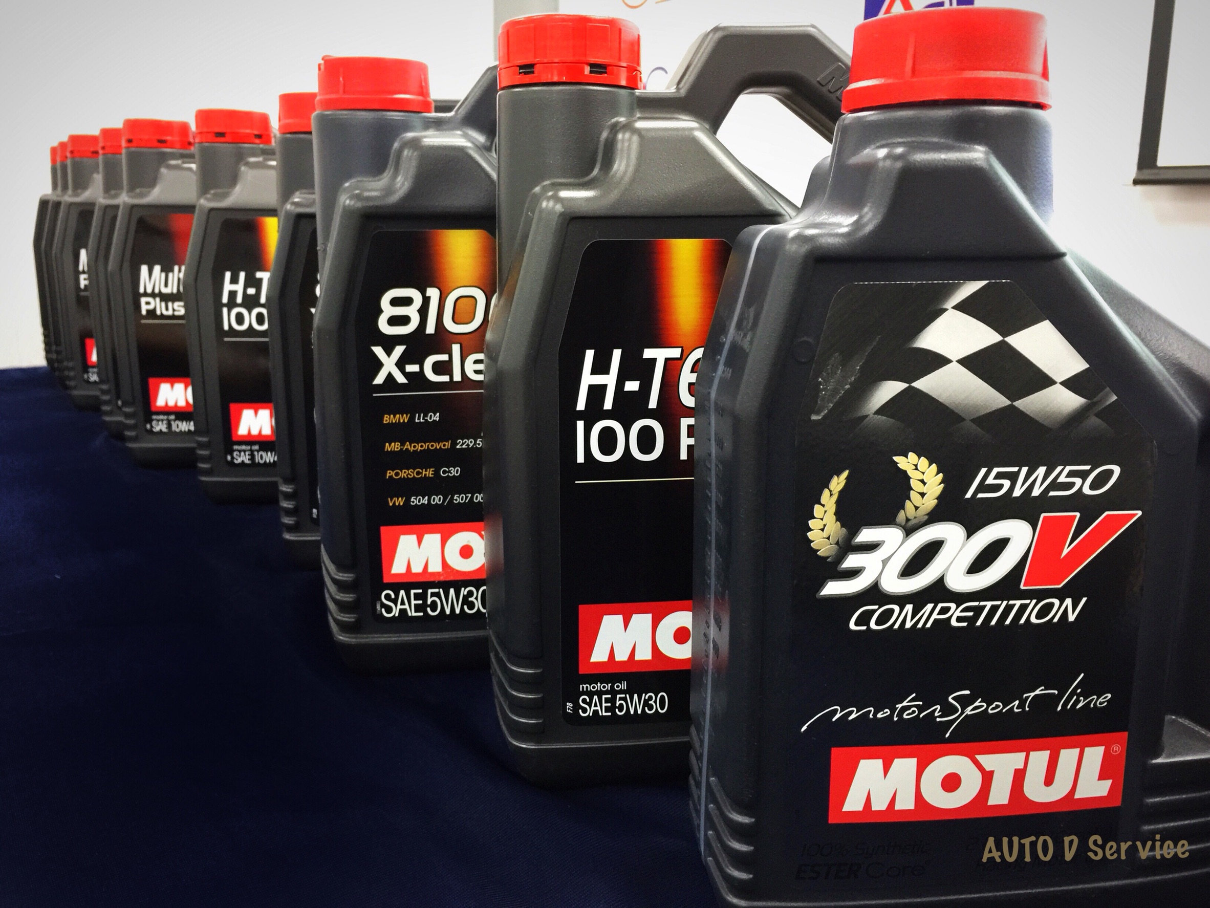 MOTUL น้ำมันเครื่องคุณภาพสูง สำหรับเครื่องยนต์เบนซิน/ดีเซล/LPG/CNG/E85